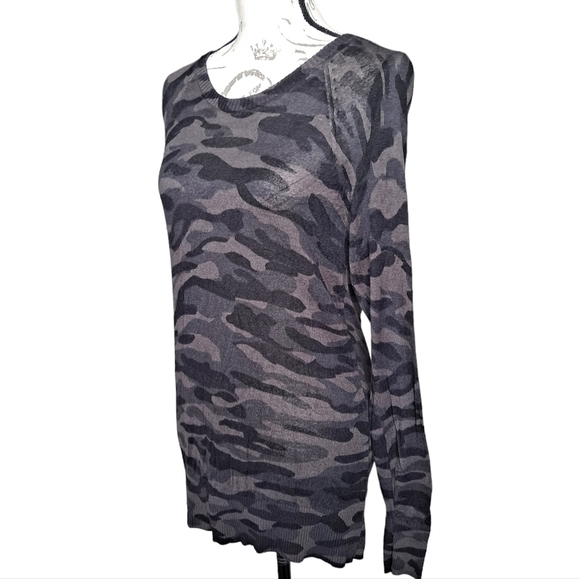 Torrid camo lightweight sweater top sz 10 Knit long sleeve punk Edgy 💖2/$30 - Picture 9 of 17